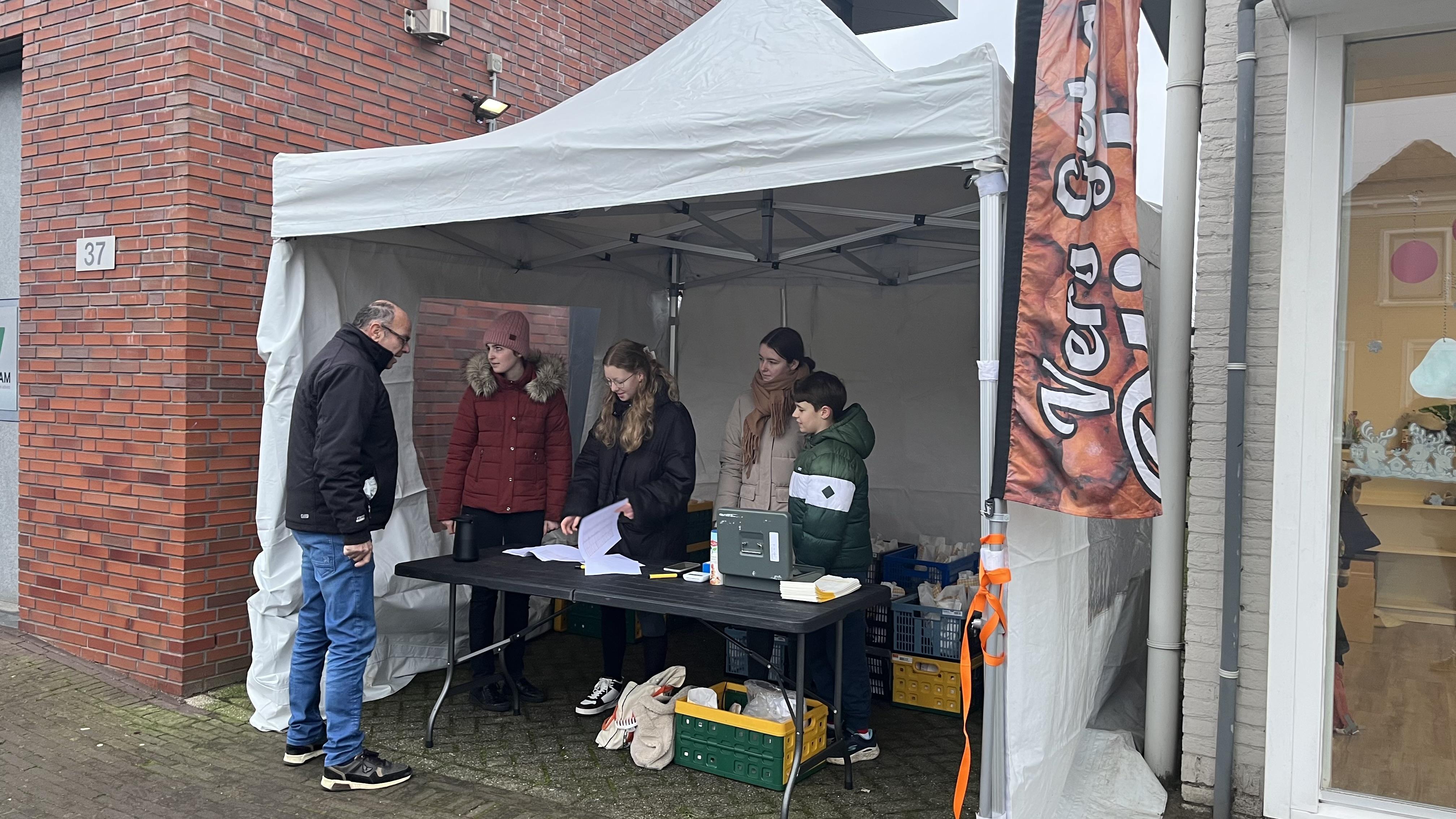 Vooraankondiging: Oranjevaan bakt weer leutbollen