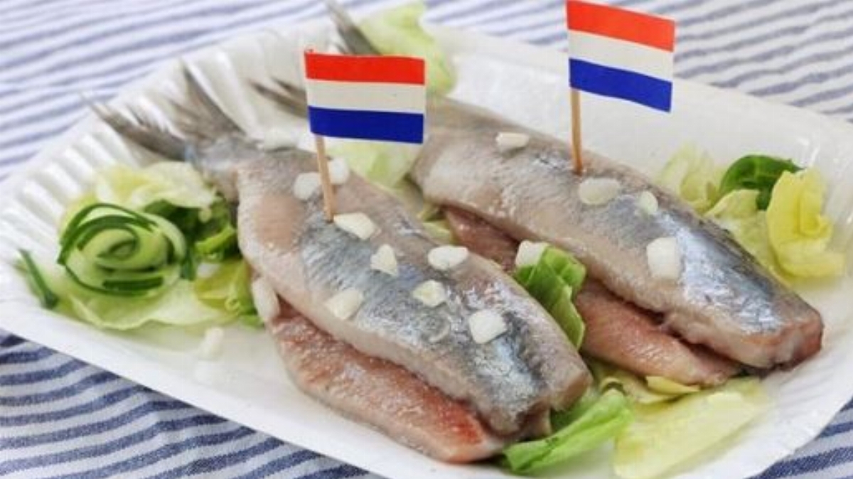 Moerdijkse haringparty voor het goede doel