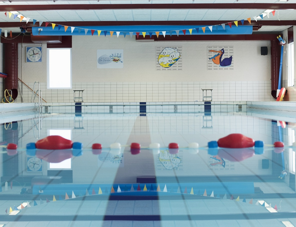 Stichting Zwembad De Oester bestaat 10 jaar