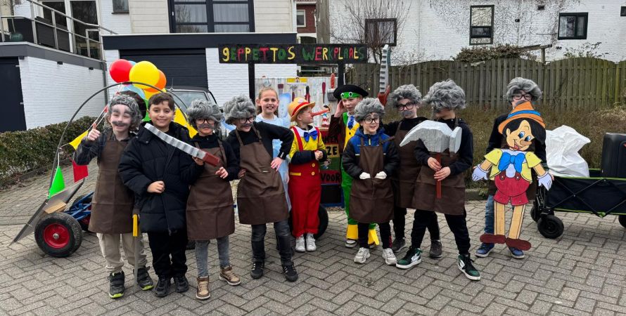 Mini Goozers winnen scholenoptocht met Gepetto’s werkplaats