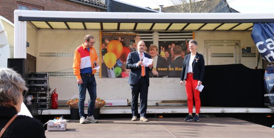 Al het goede komt in drieën
