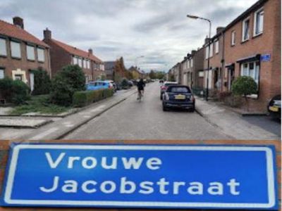Kunt u mij de weg in Fijnaart vertellen, meneer?