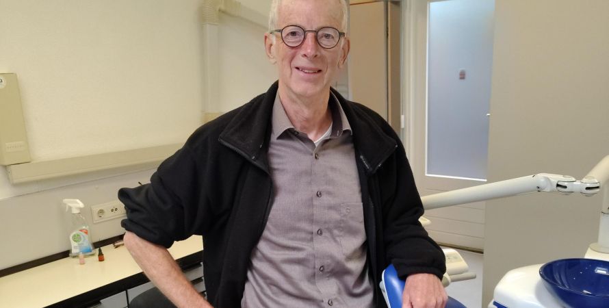 Tandarts Wouters al 45 jaar niet voor één gat te vangen