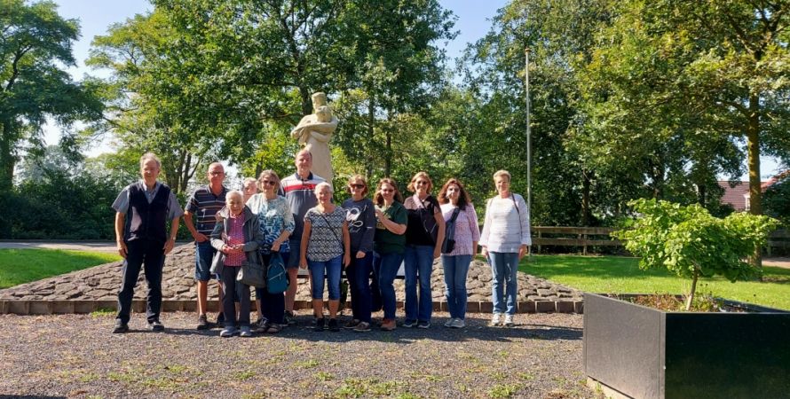 Amerikaanse bezoekers in Watersnoodwoning in Heijningen