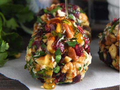Cranberry Pecan Geitenkaas Truffels