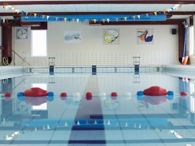 Stichting Zwembad De Oester bestaat 10 jaar