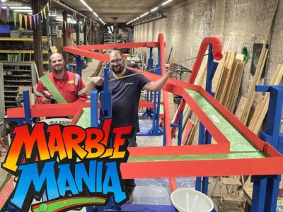 Spel van eigen bodem: De Dijkrakkers zorgen voor primeur op de braderie
